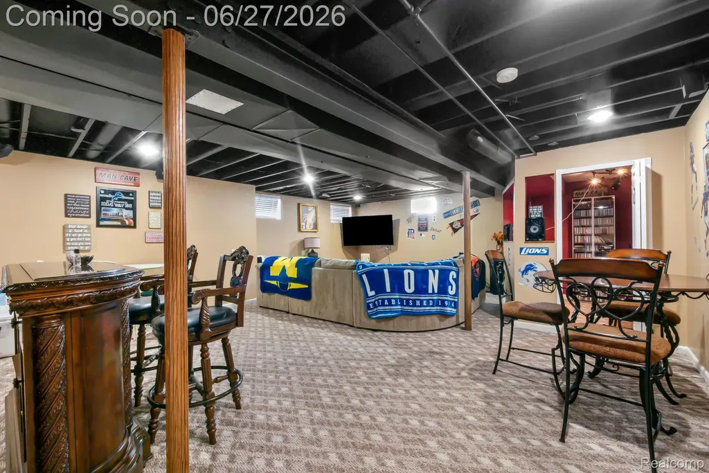 6552 Florence Lane Van Buren Charter Township MI 48111