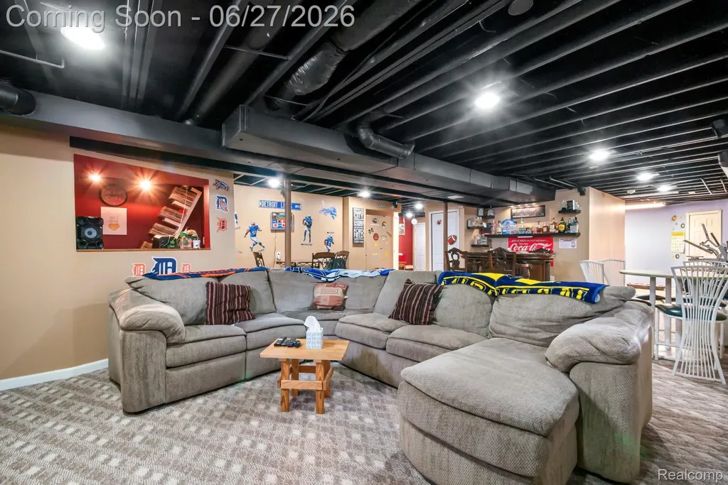 6552 Florence Lane Van Buren Charter Township MI 48111