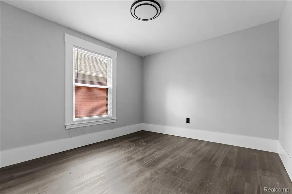 58 E Philadelphia Street E Detroit City MI 48202