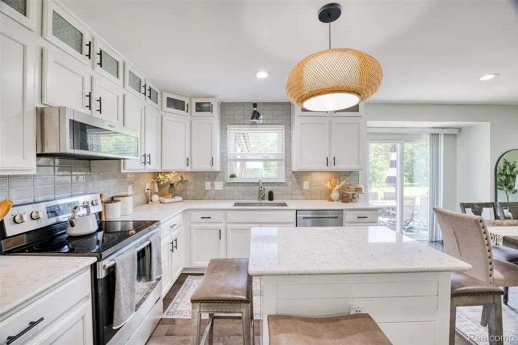 3682 Sugarbush Drive Genoa Township MI 48843