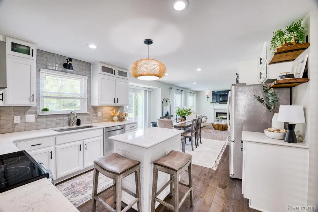 3682 Sugarbush Drive Genoa Township MI 48843