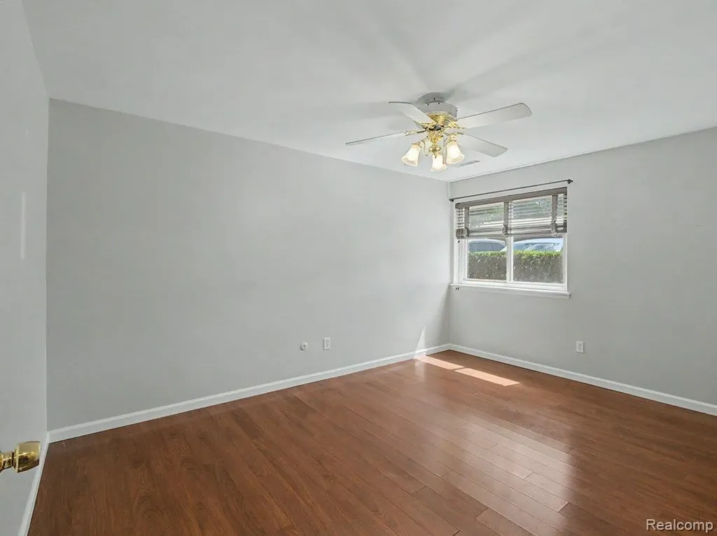 1974 Klingensmith Road Bloomfield Charter Township MI 48302