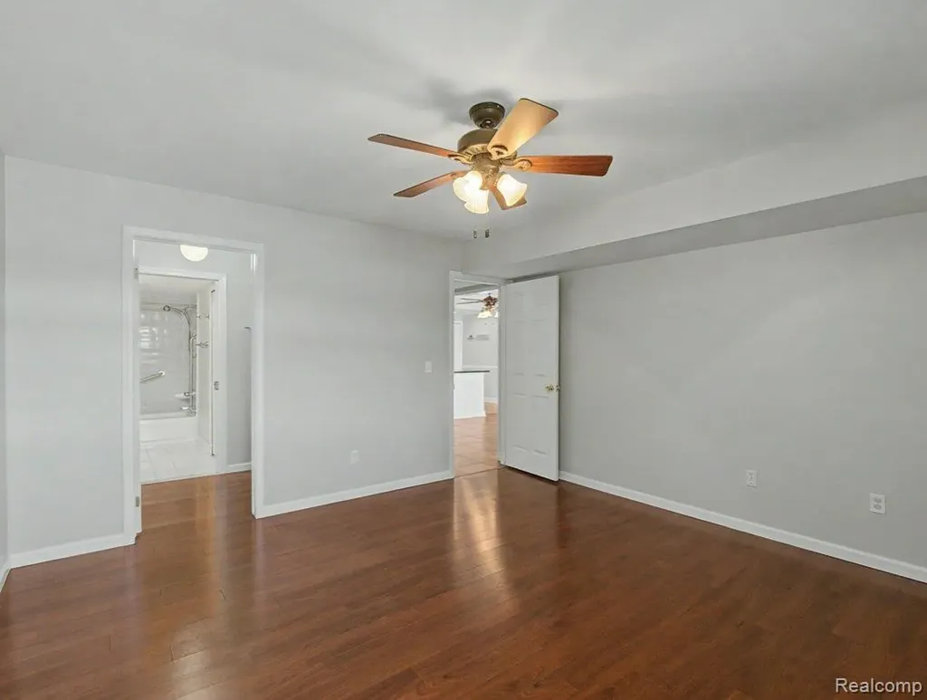 1974 Klingensmith Road Bloomfield Charter Township MI 48302