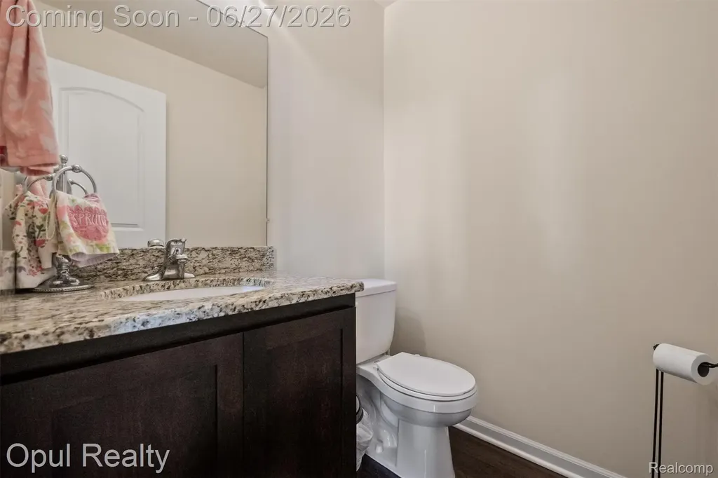 24520 Westchester Drive Lyon Charter Township MI 48178