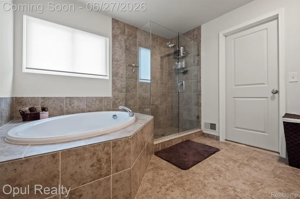 24520 Westchester Drive Lyon Charter Township MI 48178
