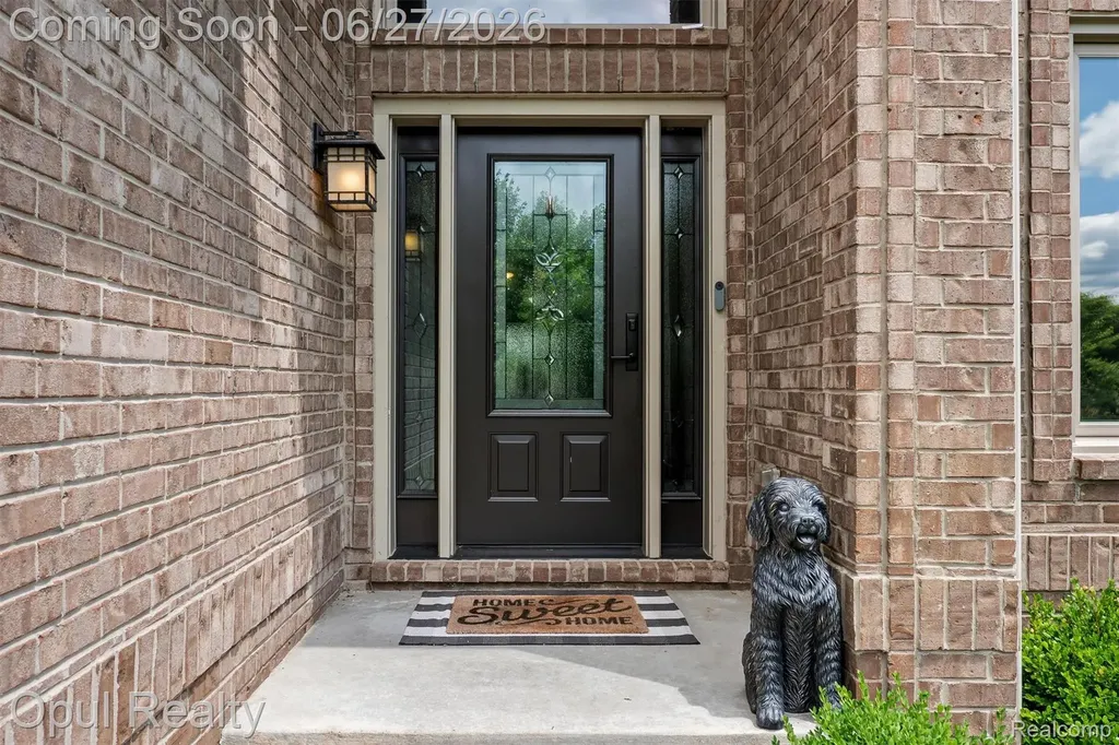 24520 Westchester Drive Lyon Charter Township MI 48178