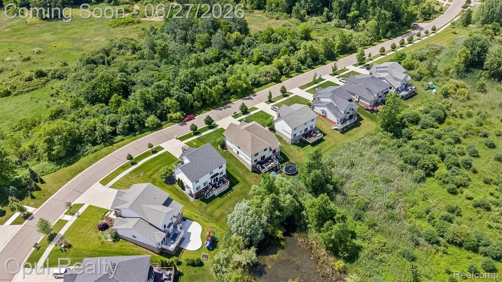 24520 Westchester Drive Lyon Charter Township MI 48178