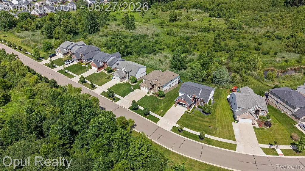 24520 Westchester Drive Lyon Charter Township MI 48178