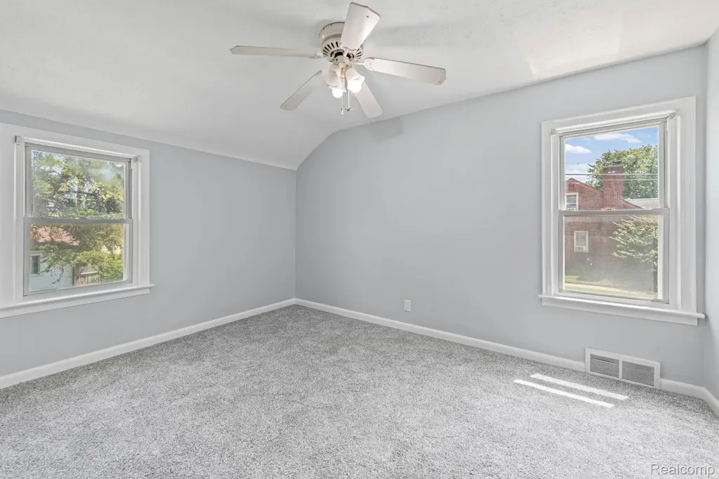 28100 Glenwood Street St. Clair Shores City MI 48081