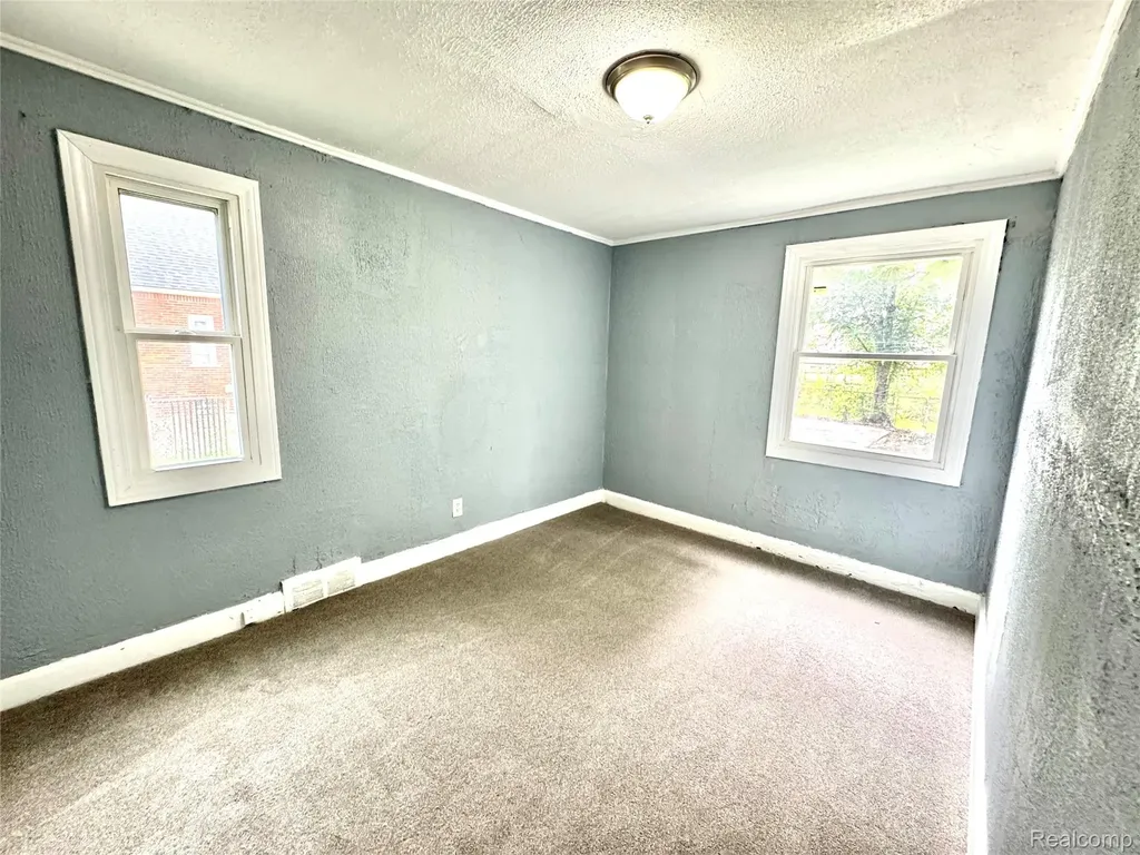 10043 Berkshire Street Detroit City MI 48224