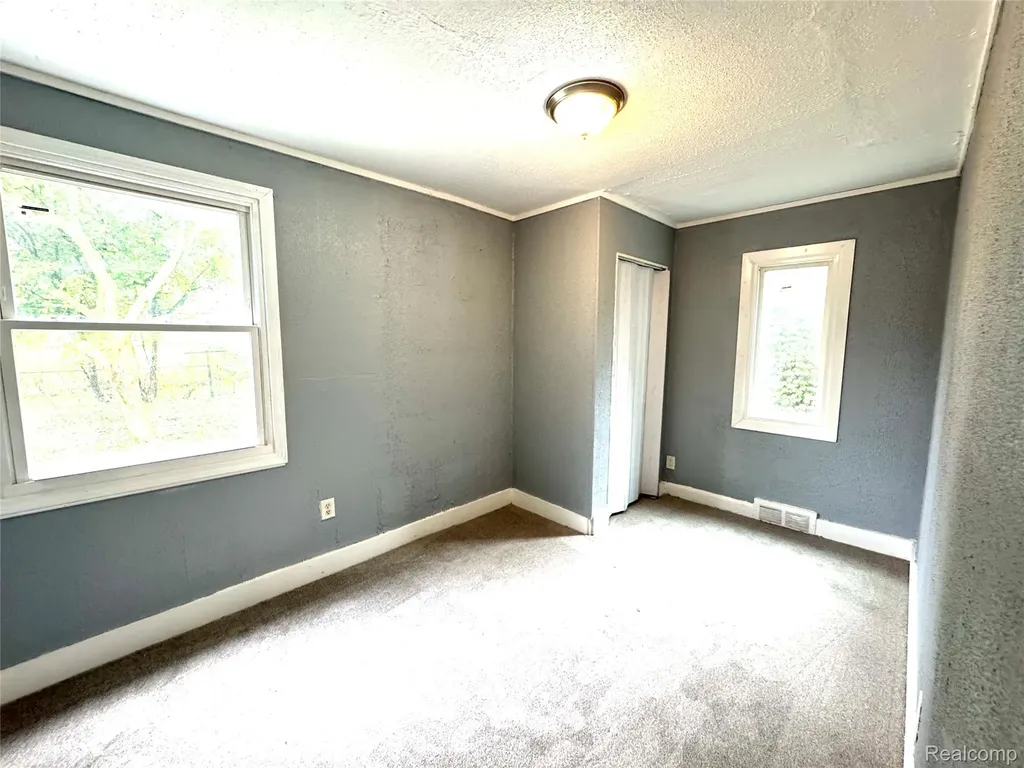 10043 Berkshire Street Detroit City MI 48224