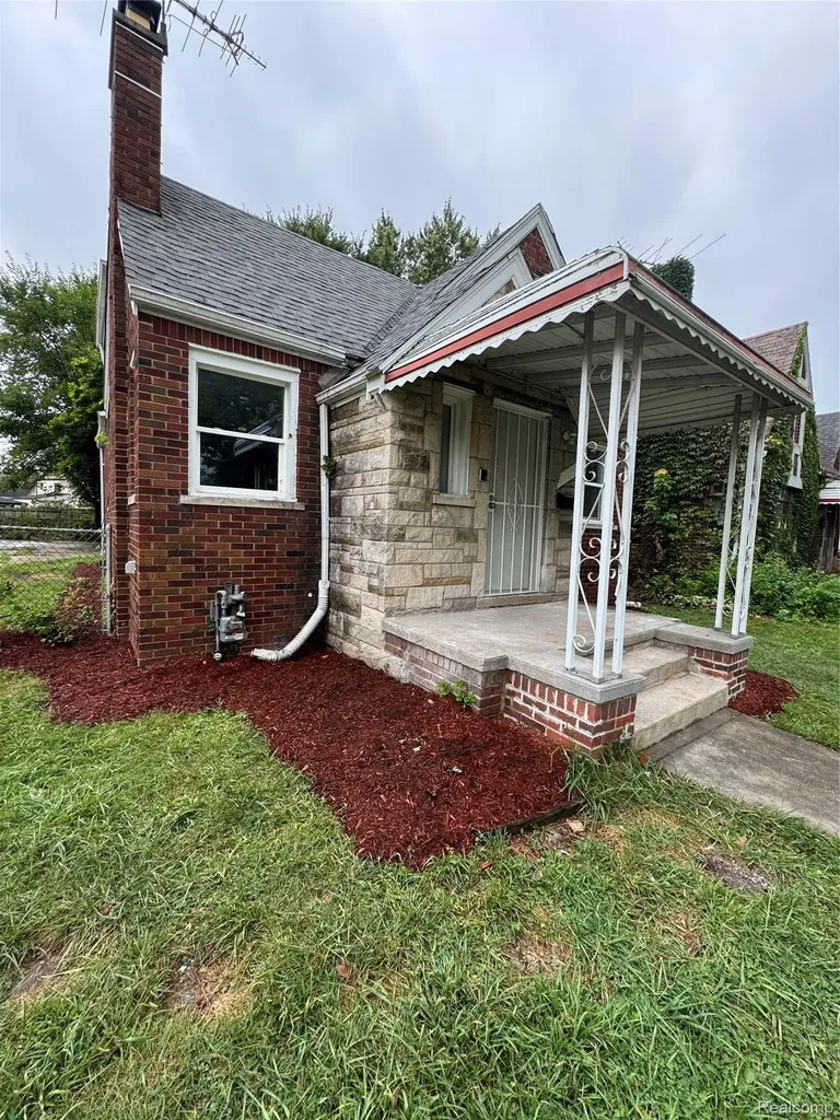 10043 Berkshire Street Detroit City MI 48224