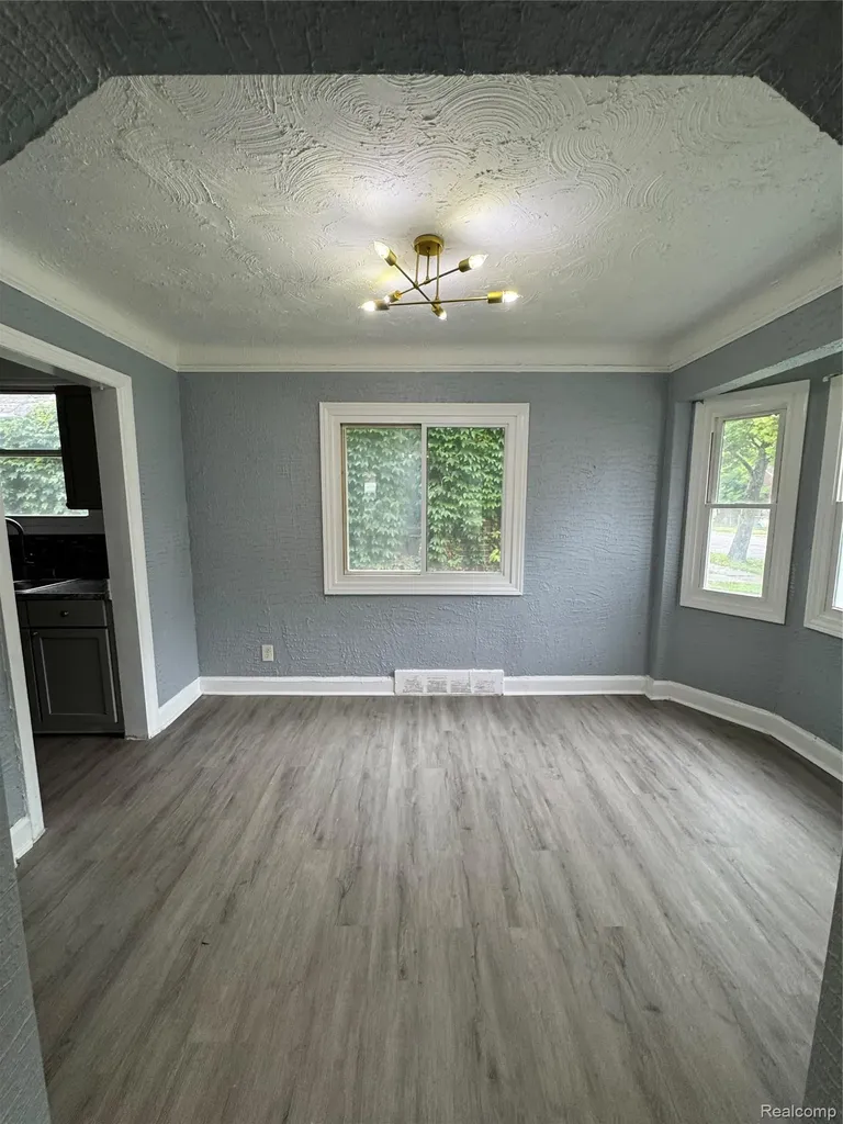 10043 Berkshire Street Detroit City MI 48224