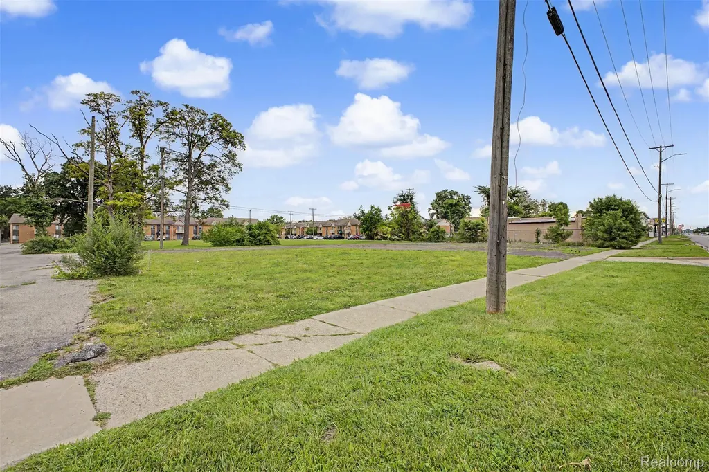 26156 Michigan Avenue Inkster City MI 48141