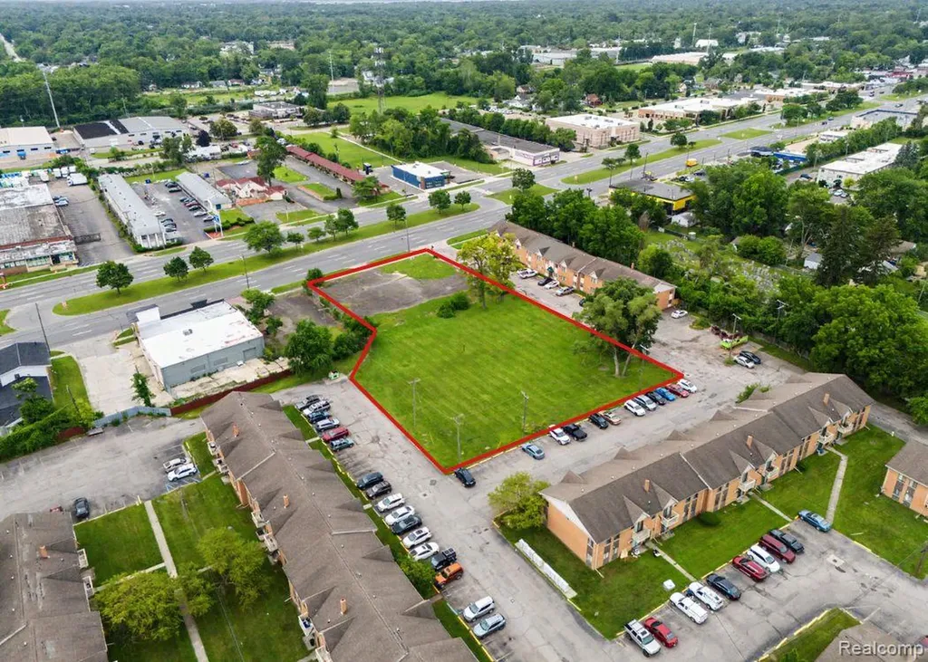 26156 Michigan Avenue Inkster City MI 48141