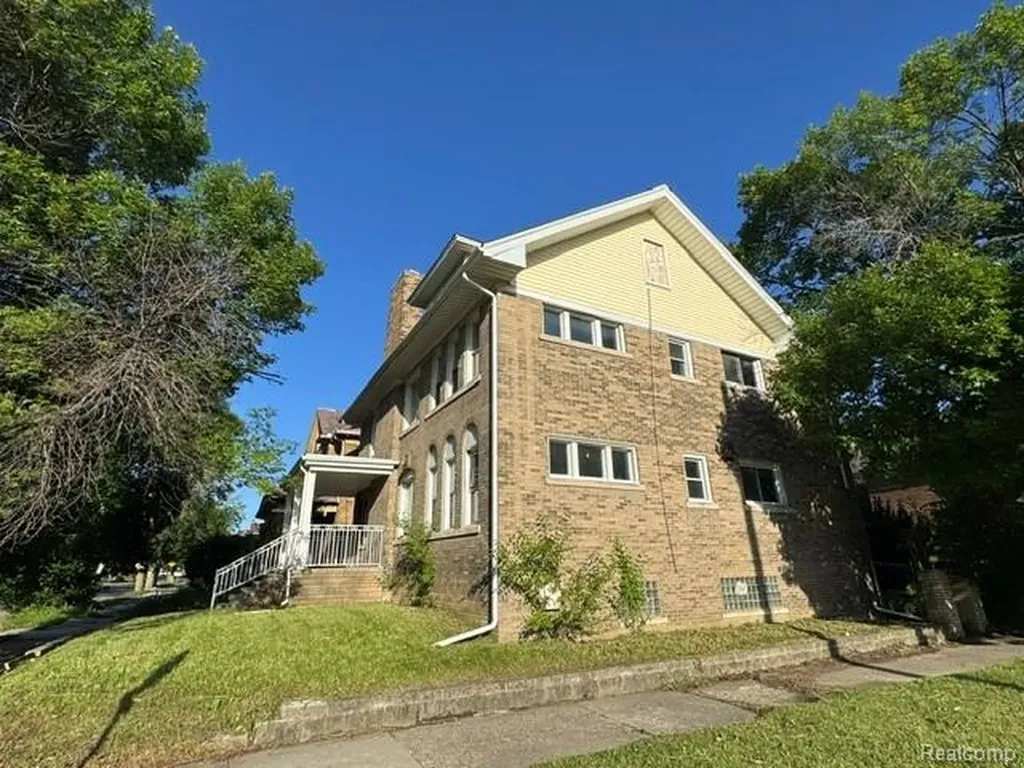 2900 Taylor Street Detroit City MI 48206