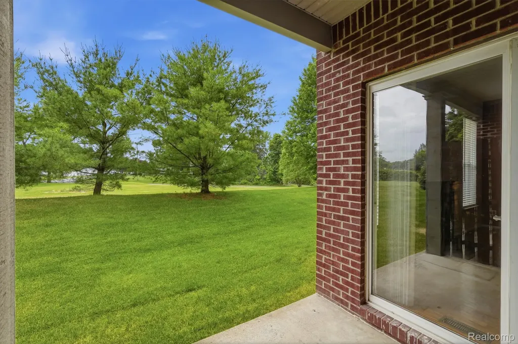 5953 High Point Court Brighton Township MI 48116