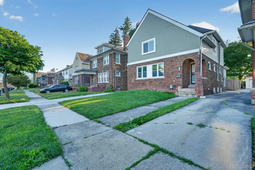 9330 Wildemere Street Detroit City MI 48206