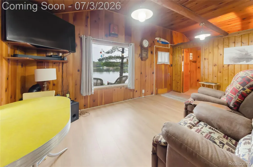8272 Paradise Drive Plainfield Township MI 48761