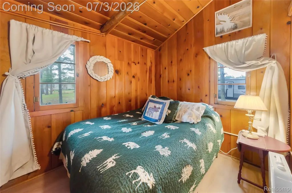 8272 Paradise Drive Plainfield Township MI 48761