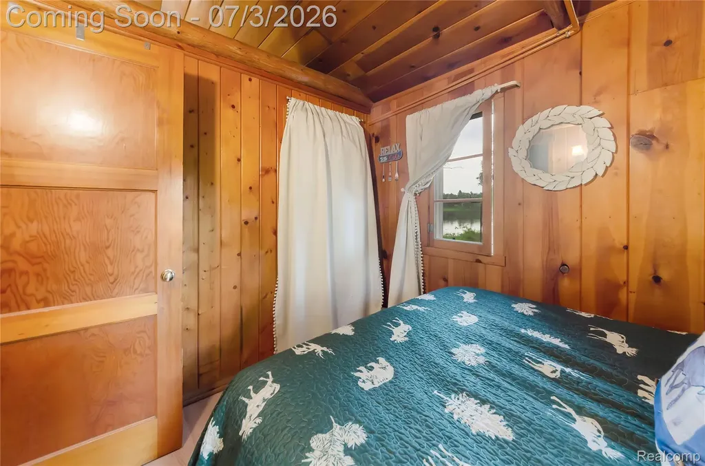 8272 Paradise Drive Plainfield Township MI 48761