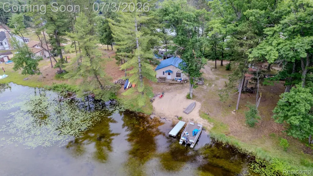 8272 Paradise Drive Plainfield Township MI 48761