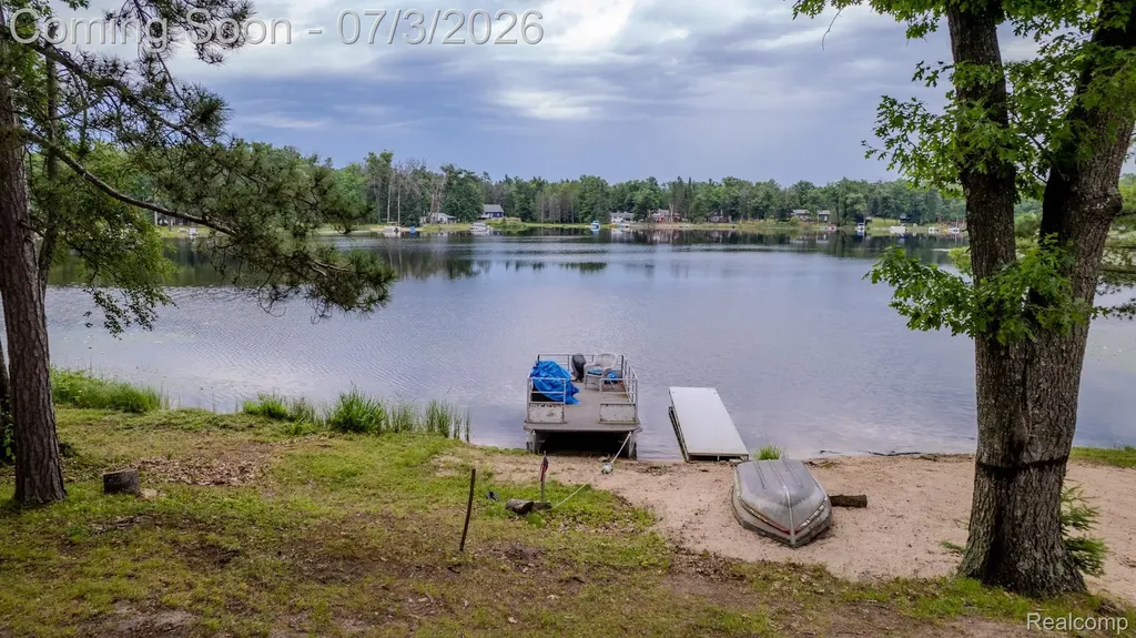 8272 Paradise Drive Plainfield Township MI 48761