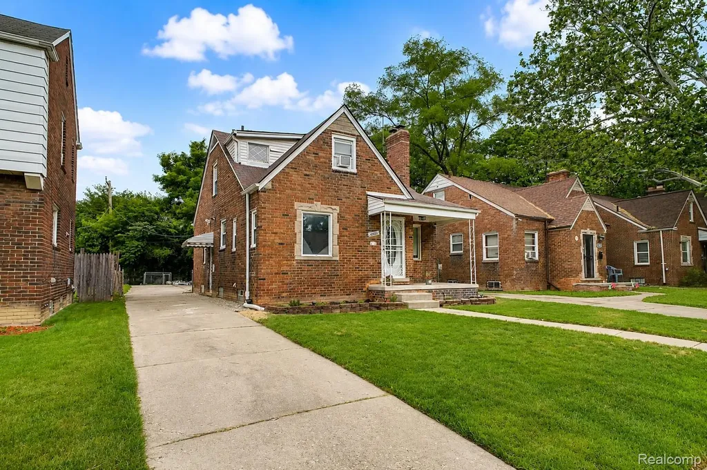 10883 Balfour Road Detroit City MI 48224