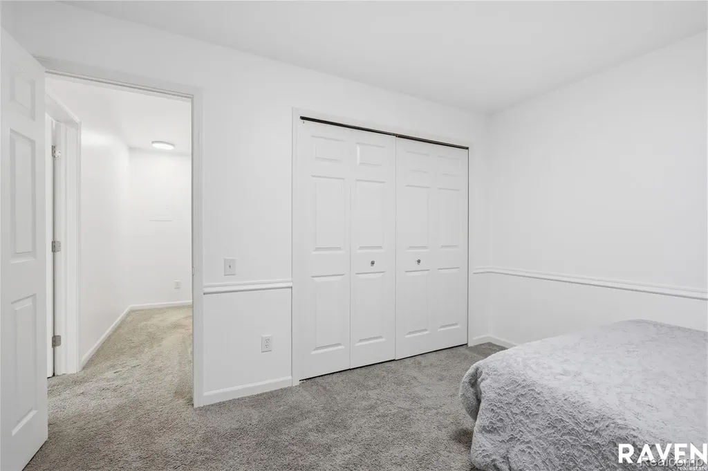 42450 Sheldon Place Clinton Charter Township MI 48038