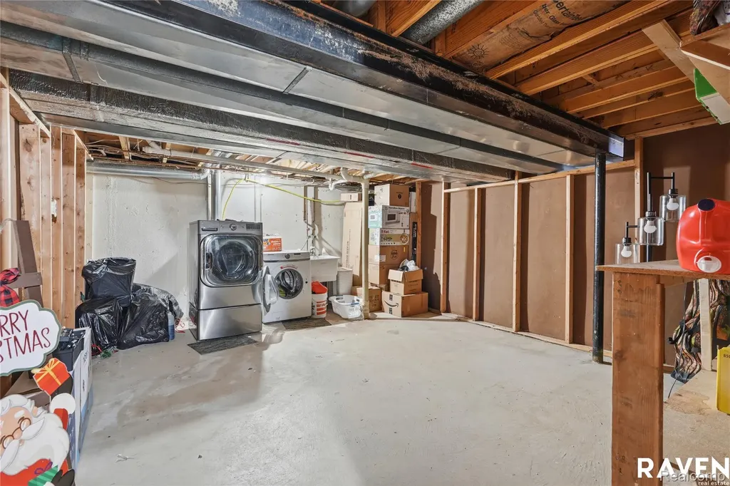 42450 Sheldon Place Clinton Charter Township MI 48038
