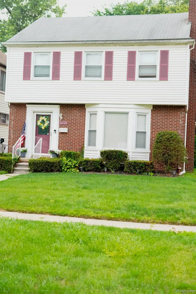 16729 Glastonbury Road Detroit City MI 48219