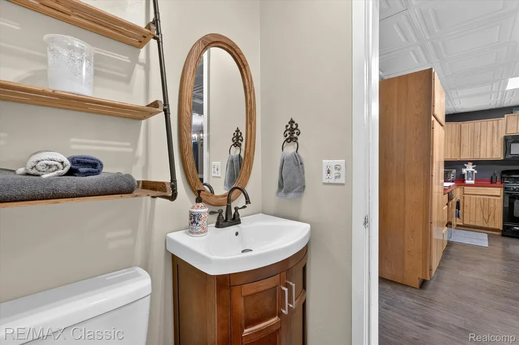 352 Meribah Highland Charter Township MI 48356