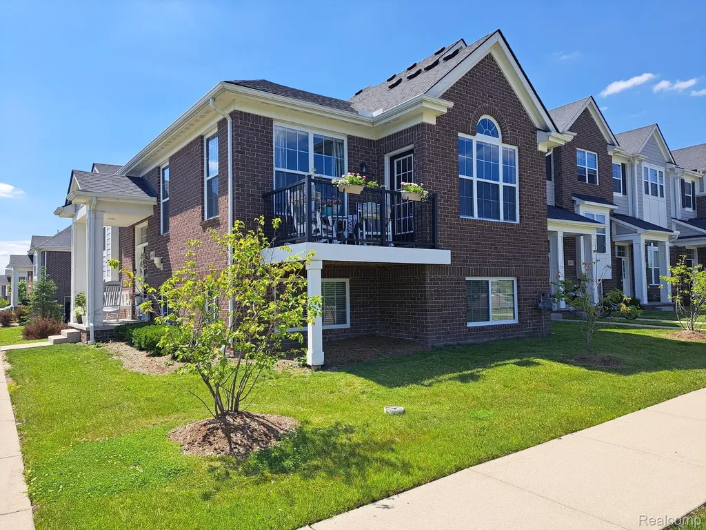 49503 Lantern Way Canton Charter Township MI 48188