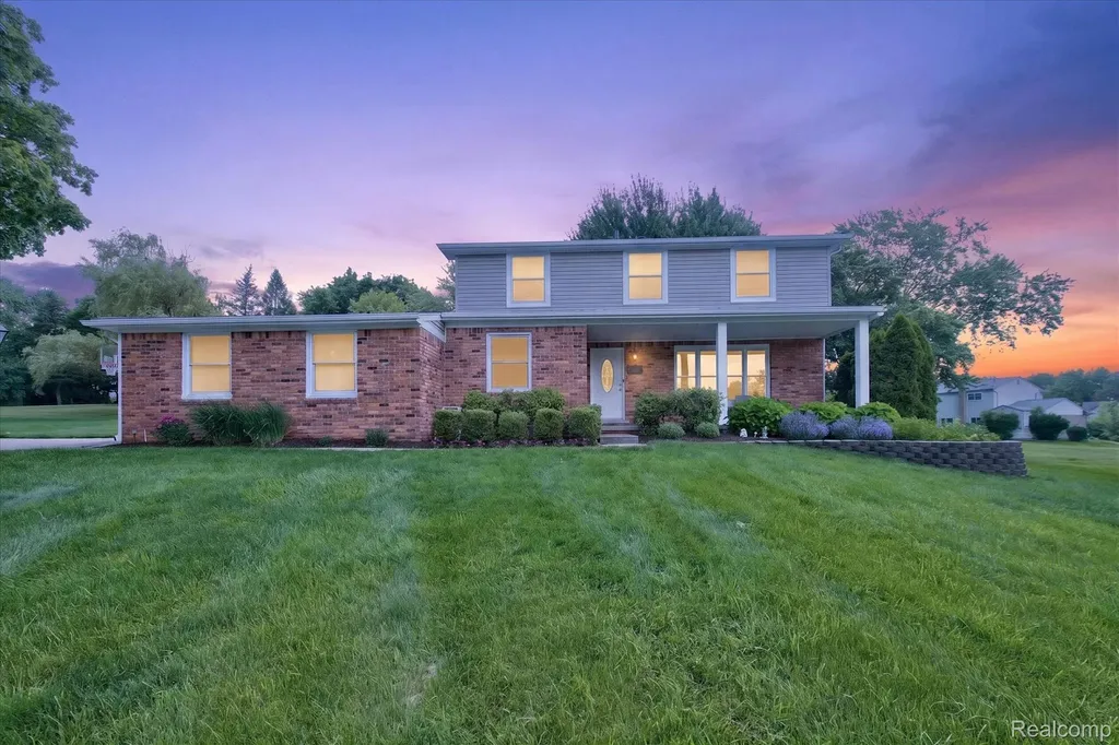31136 Carriage Hill Court Farmington Hills City MI 48331