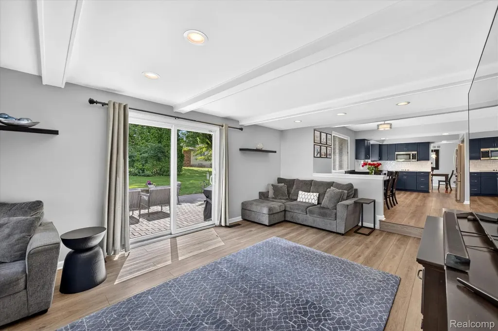 31136 Carriage Hill Court Farmington Hills City MI 48331