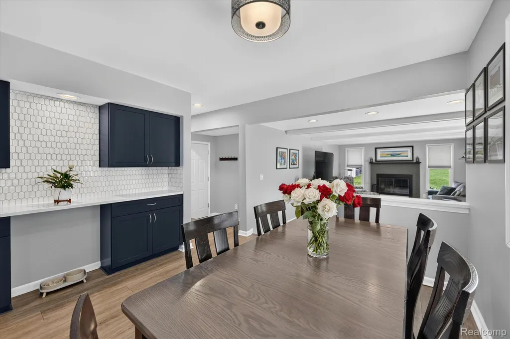 31136 Carriage Hill Court Farmington Hills City MI 48331