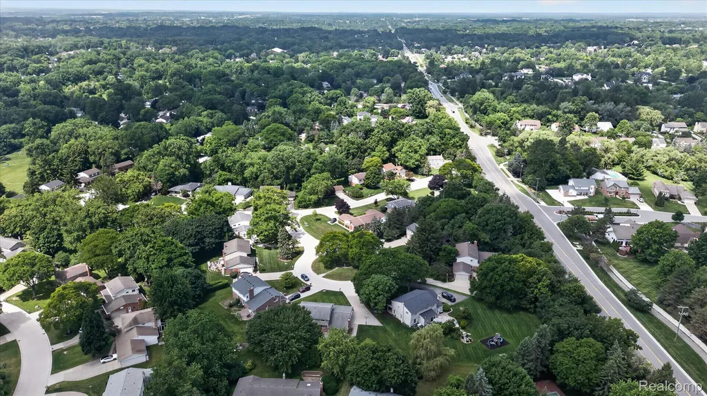 31136 Carriage Hill Court Farmington Hills City MI 48331