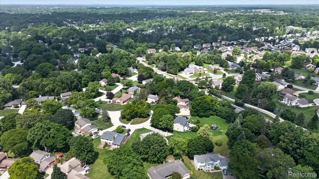 31136 Carriage Hill Court Farmington Hills City MI 48331