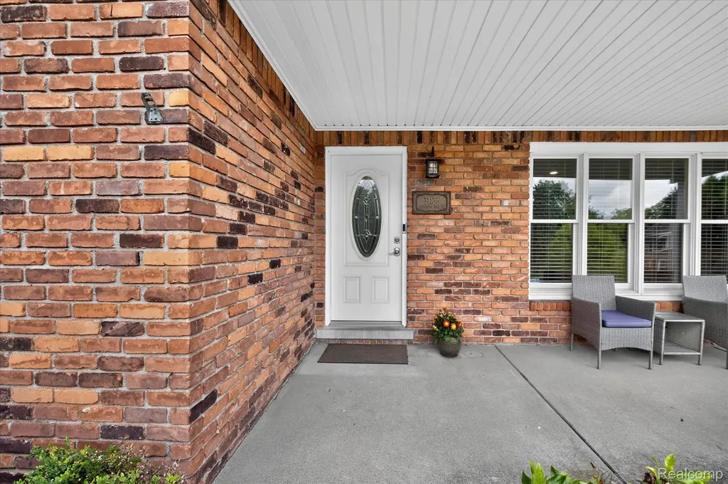 31136 Carriage Hill Court Farmington Hills City MI 48331