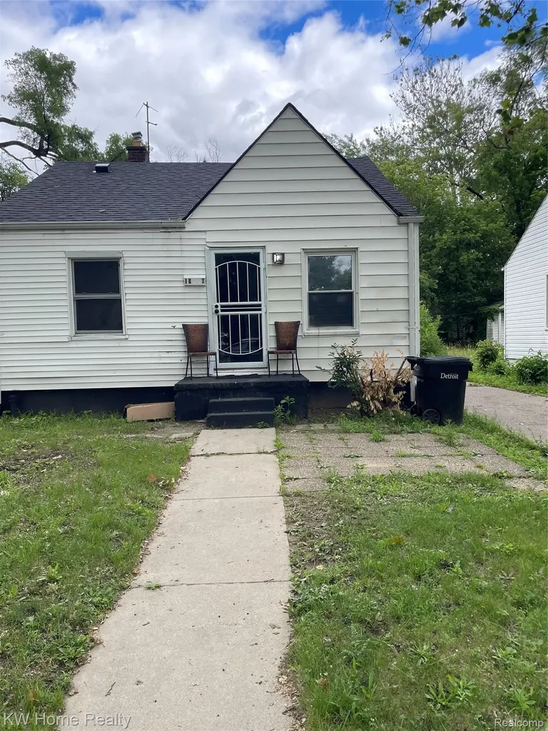 19350 Glastonbury Road Detroit City MI 48219