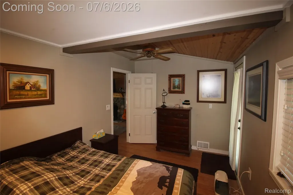 11144 Beryl Drive White Lake Charter Township MI 48386