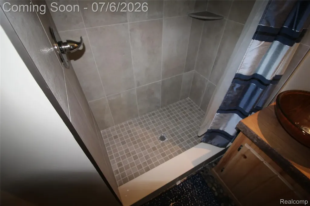 11144 Beryl Drive White Lake Charter Township MI 48386