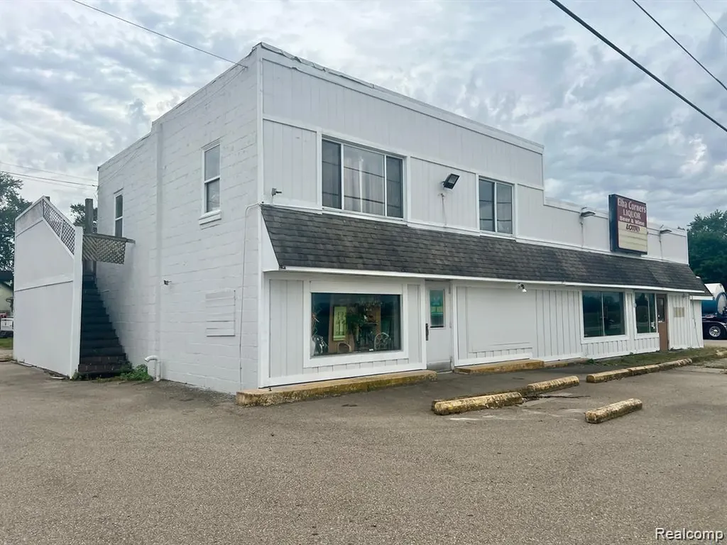 5505 Davison Road Elba Township MI 48446