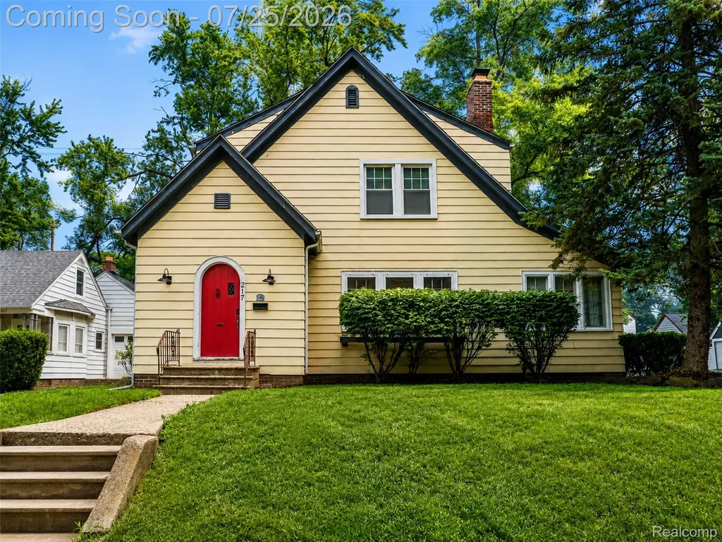 217 Navajo Avenue Pontiac City MI 48341