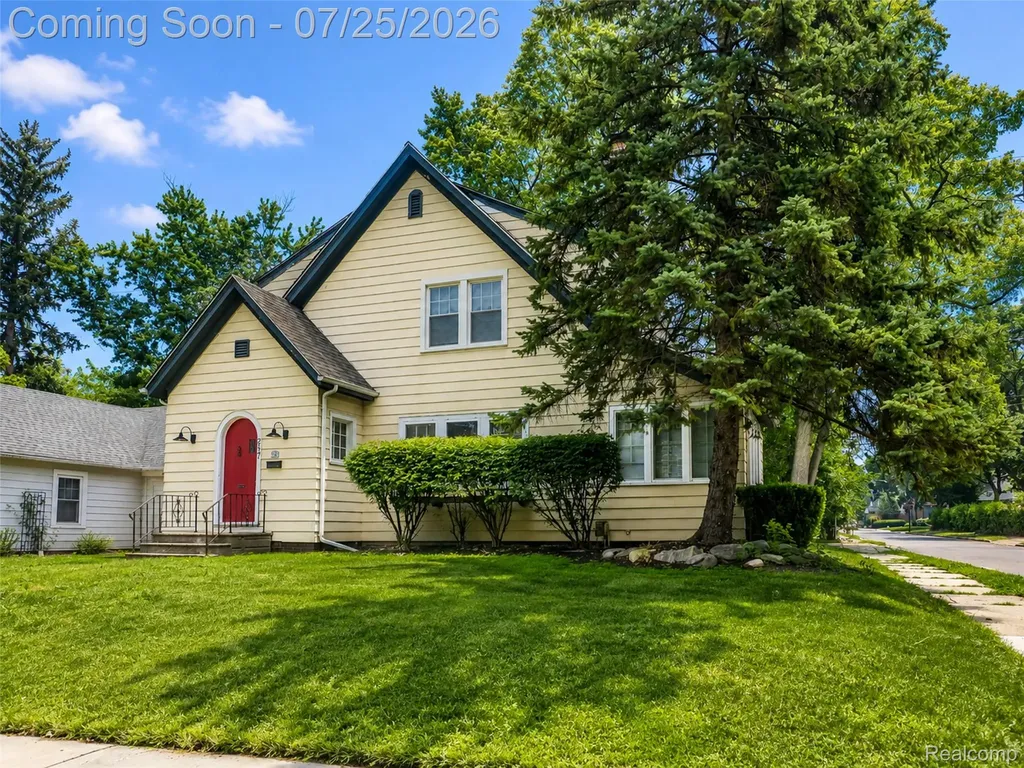217 Navajo Avenue Pontiac City MI 48341