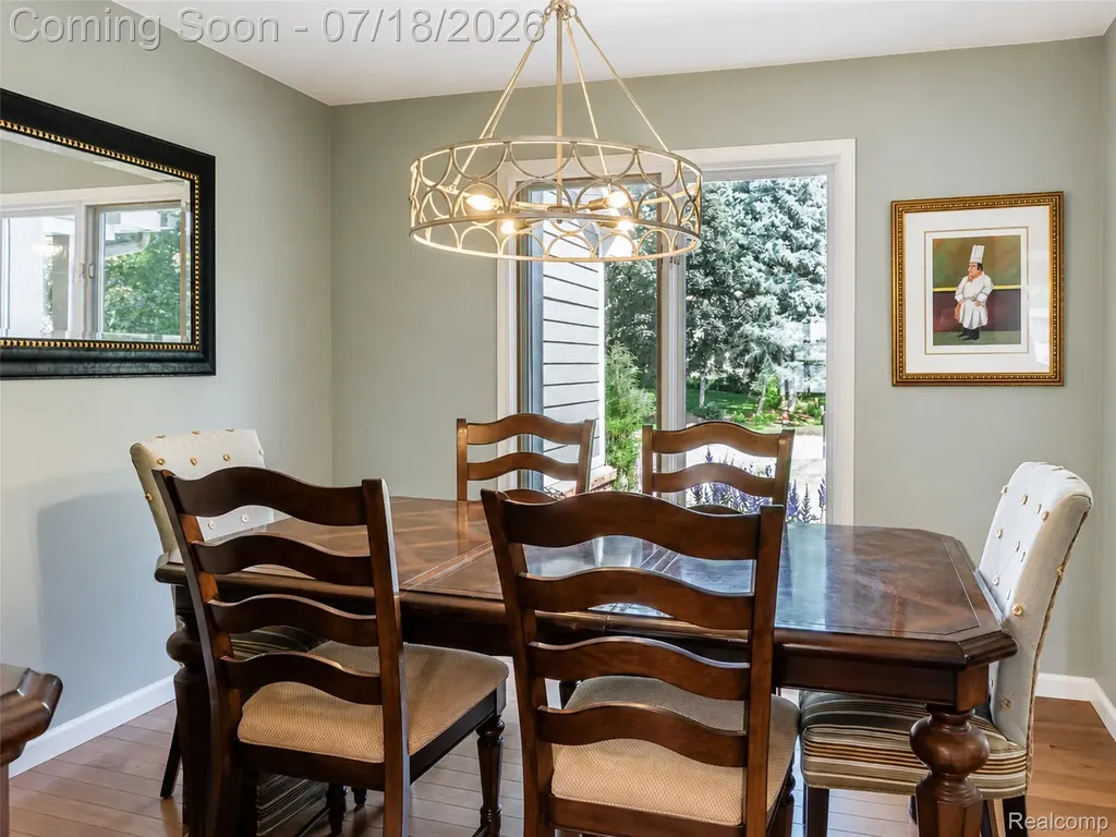 2545 Cedar Key Drive Lake Orion Village MI 48360
