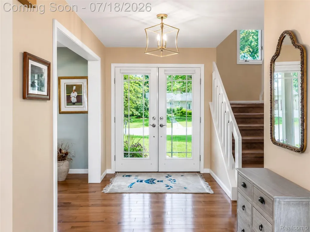 2545 Cedar Key Drive Lake Orion Village MI 48360