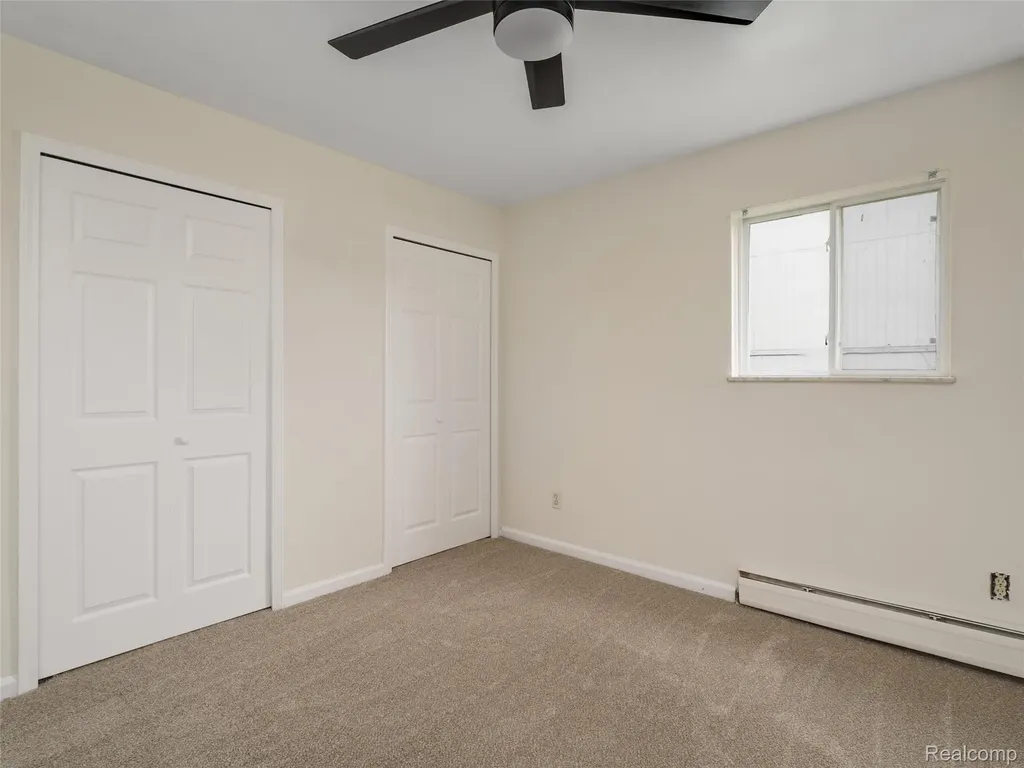 38576 Meadowdale Street Clinton Charter Township MI 48036
