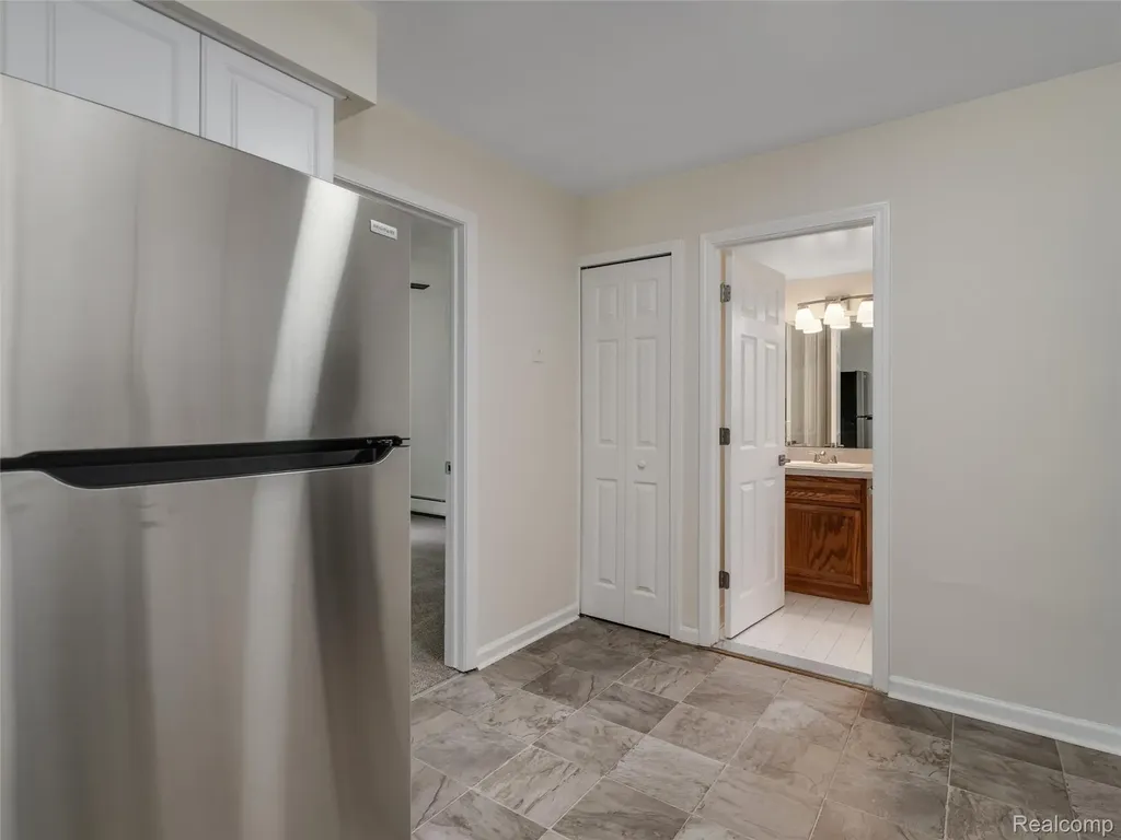 38576 Meadowdale Street Clinton Charter Township MI 48036