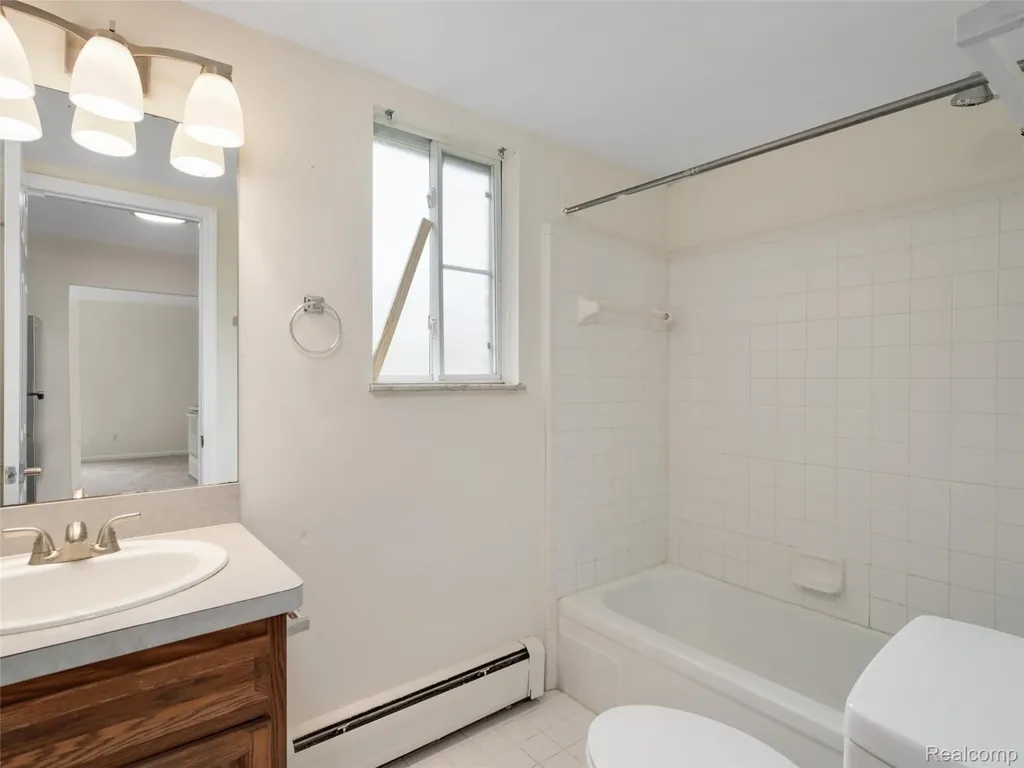 38576 Meadowdale Street Clinton Charter Township MI 48036